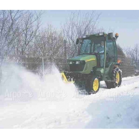 Снегоотбрасыватель для тракторов John Deere во Владикавказе